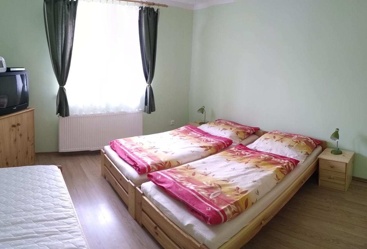 Apartment Apartman Utvina Utvina